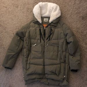 Orolay Women’s Down Jacket  2X ( of Amazon fame!)